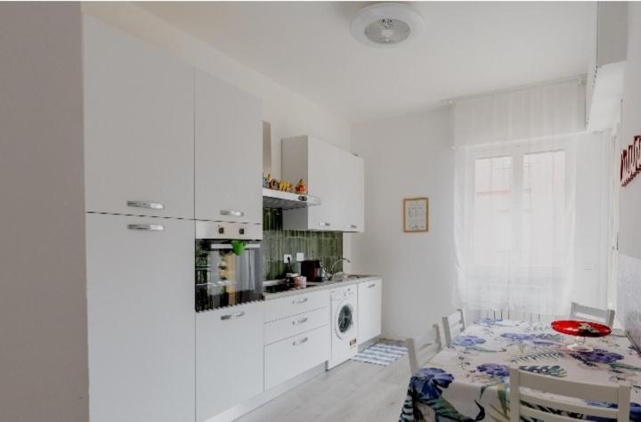 Casa Di Kiki Ξενοδοχείο Finale Ligure Δωμάτιο φωτογραφία